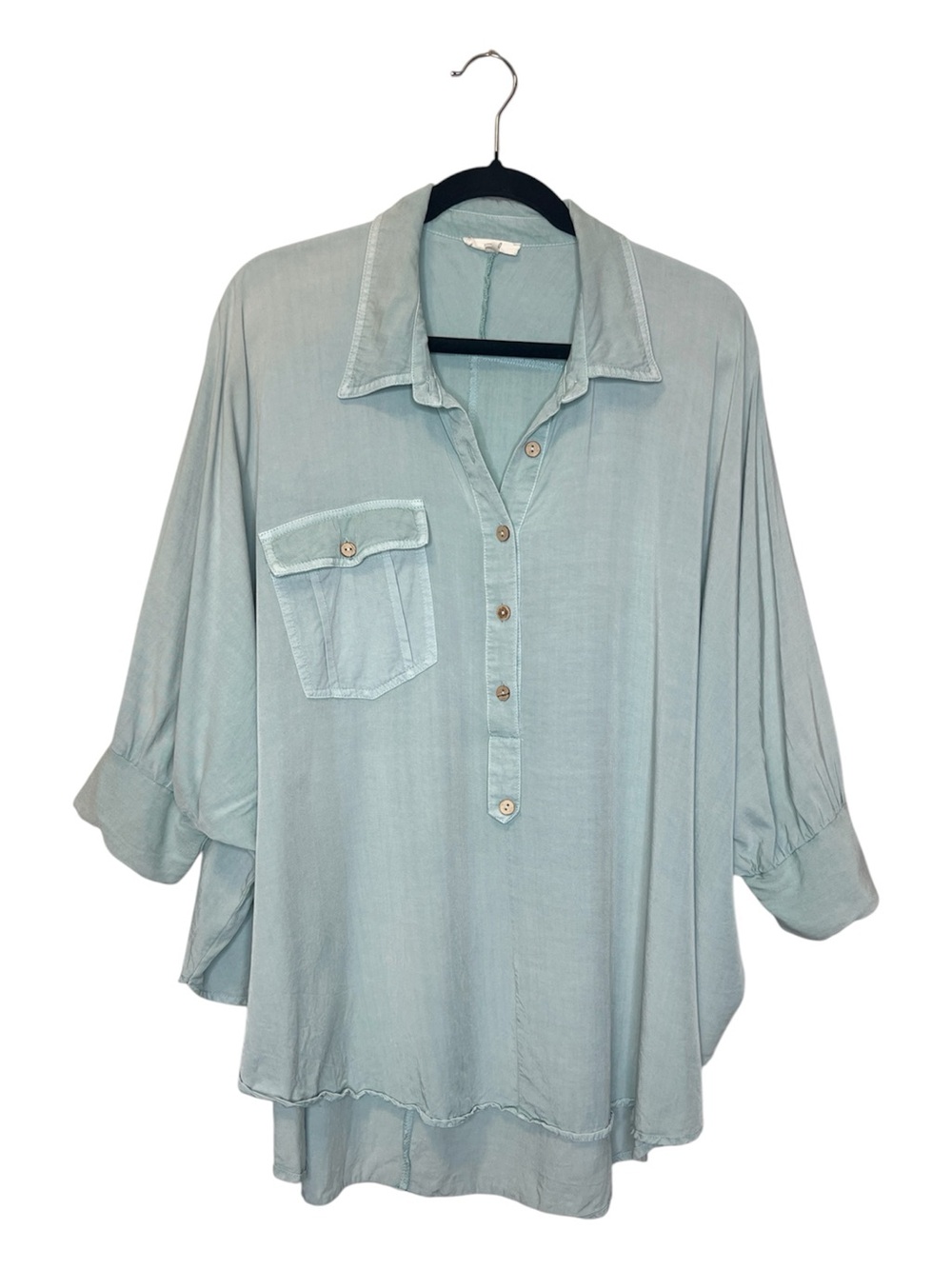 EASEL Oversized Dolman Sleeve Pocket Half Button Top size Medium
